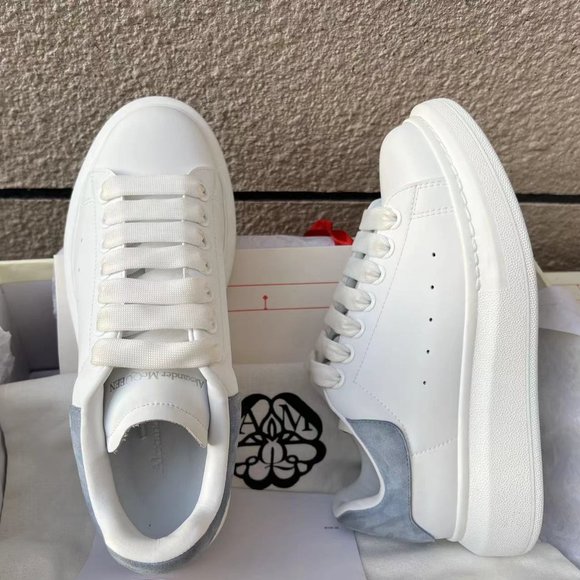 Alexander McQueen Shoes - Alexander McQueen Casual sneakers